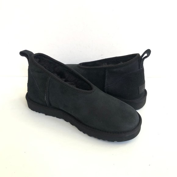UGG CLASSIC ULTRA MICRO MINI BLACK SHEARLING LINED BOOT US 7 / EU 38 / UK 5